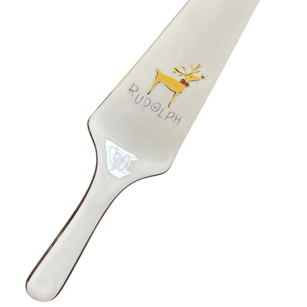 POTTERY BARN RUDOLPH CERAMIC WHITE CAKE PIE SERVER RARE VINTAGE